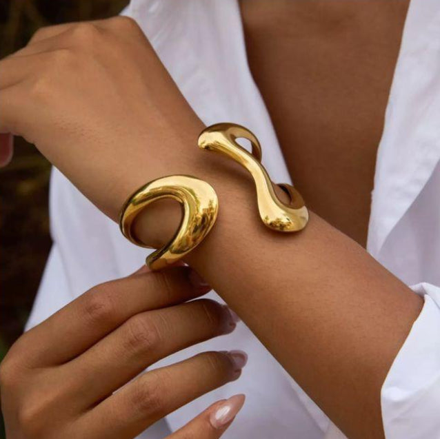 GOLD SWIRL BRACELETS